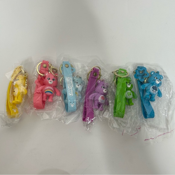 Care Bears Rubber Keychain 6 Different Colors NEW - Picture 2 of 15